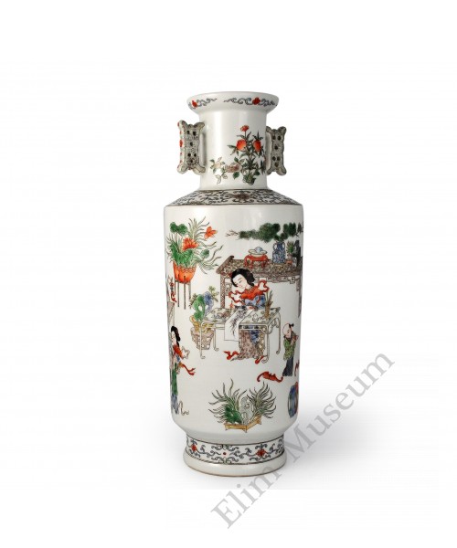 1502 A Fengcai vase painted with noble women of "four gifts"